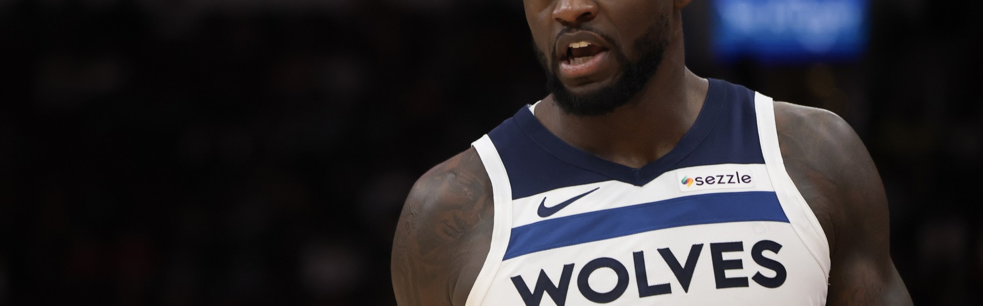 开云体育-兰德尔出战23分钟 15中7&amp;三分6中1拿18分7板2助 出现6失误