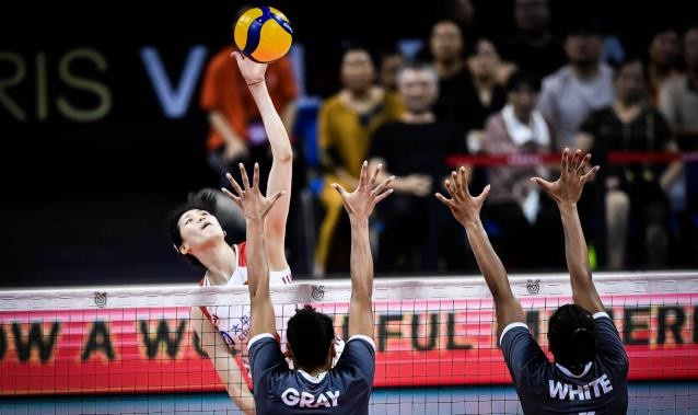 开云体育-中国女排奥运资格赛遭遇首败 最后三场并非易事