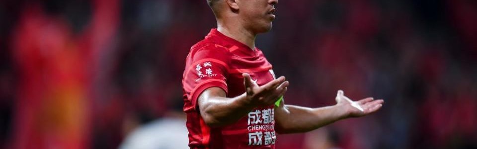 无解世界波！罗慕洛角球破门，破149天球荒，媒体人集体狂赞