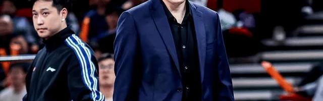 开云体育-卢伟展望北京：将重点限制两后卫，队内有小伤问题不大！|上海|张镇麟|陈盈骏|王哲林|球员_新浪新闻